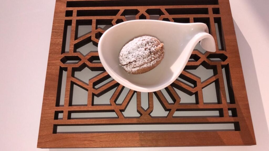 cookies with dates