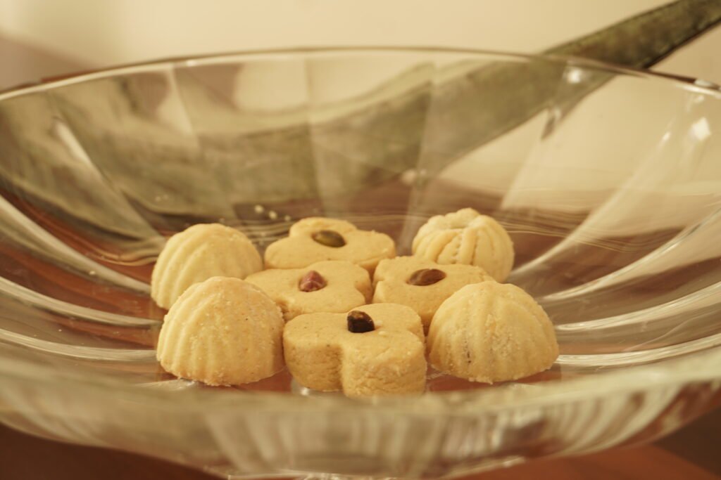 DSC07998 cookies assortments near me